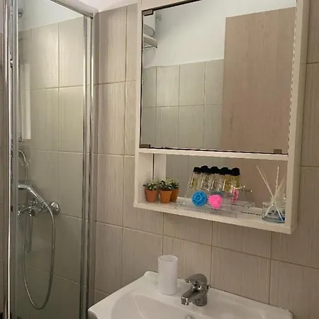 Aussie 84 Apartment *